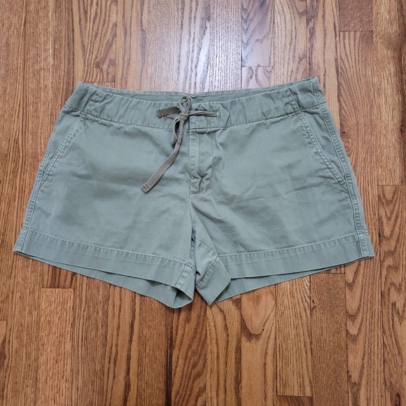 GAP Pants - GAP Womens Green Pull On Drawstring Casual Shorts Size 14 Inseam 4"